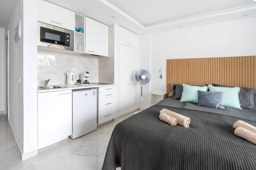 Homely, fully-equipped studio near the ocean 55 Flataway