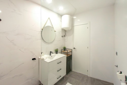 Beautiful spacious 1 bedroom apartment with Pool 21 Platihome