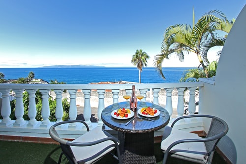Fantastic Ocean view apartment with amazing Pools 7 Platihome