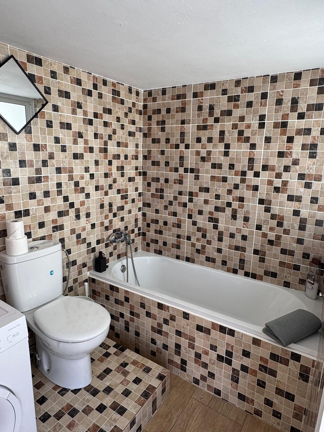 Property thumbnail 1