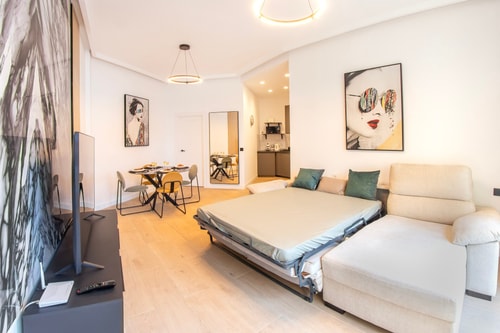 Trendy apt. with a heated  pool & near Aqualand 7 Platihome