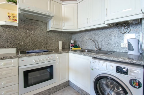 Fantastic Ocean view apartment with amazing Pools 2 Platihome