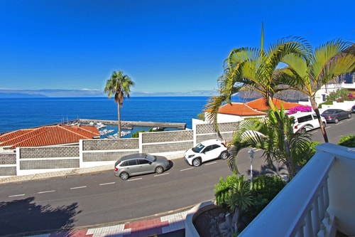Fantastic Ocean view apartment with amazing Pools 19 Platihome