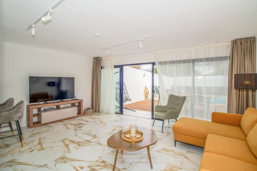 3BRVilla/3Bathrooms/Pool/Parking 4 Platihome