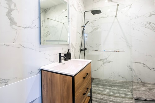 Trendy apt. with a heated  pool & near Aqualand 27 Platihome