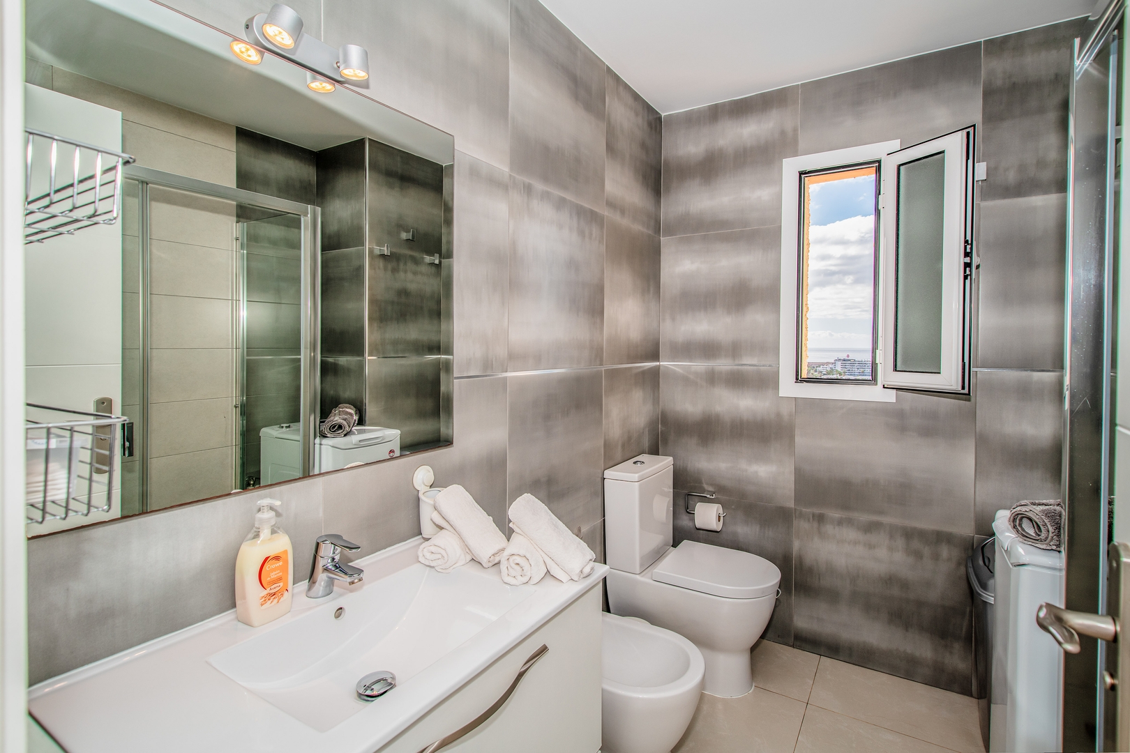 Property thumbnail 19