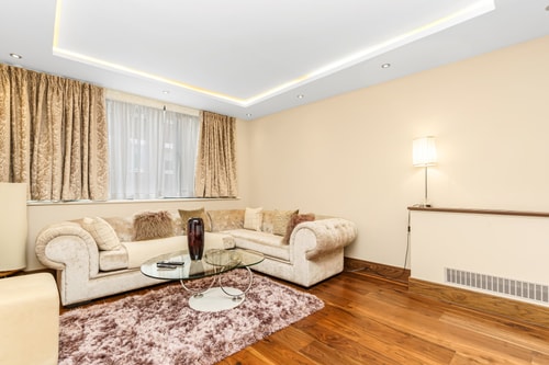 Spacious 3 Bed House In Marylebone