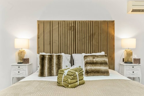 Luxury 3 Bedroom In Calm Neighbourhood