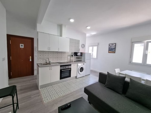 Apartamento del arte en Toledo by beBalmy beBalmy