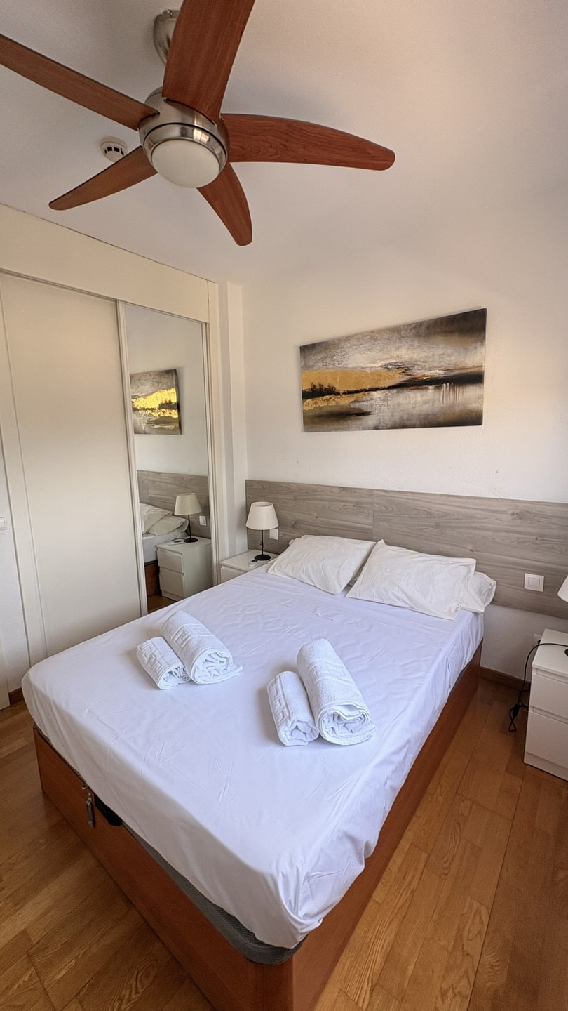 Cozy Apartment with Pool near Madrid Airport 5 beBalmy
