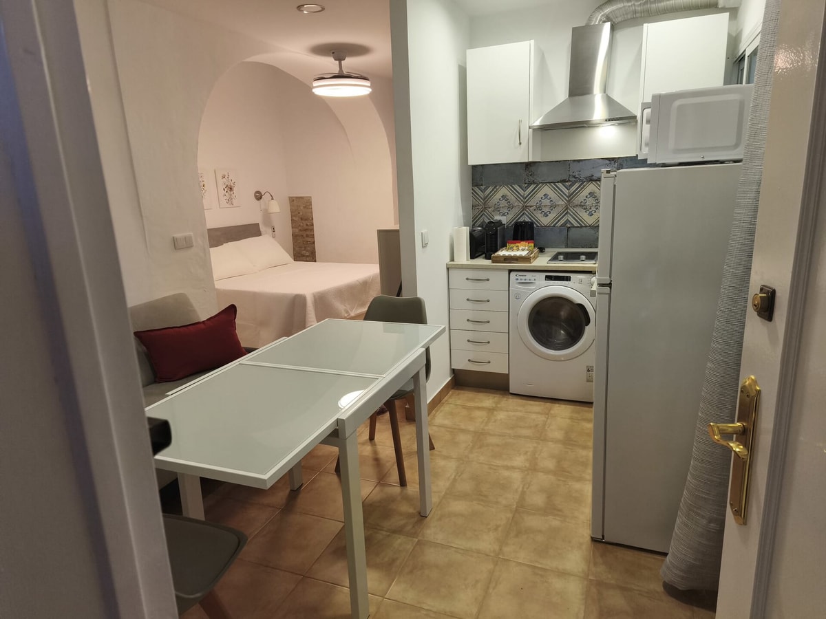Top-notch studio in the center of Carmona, Seville 3 beBalmy