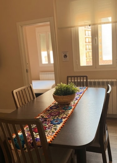 AL-93 (Madrid) Mur · Modern, spacious and bright apartment by beBalmy 22 beBalmy