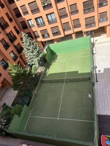 Spectacular apartment near the airport By BeBalmy, photo 3 of 13