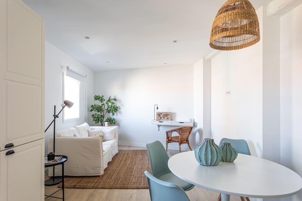 Cozy apartment in Alcalá Street by beBalmy beBalmy