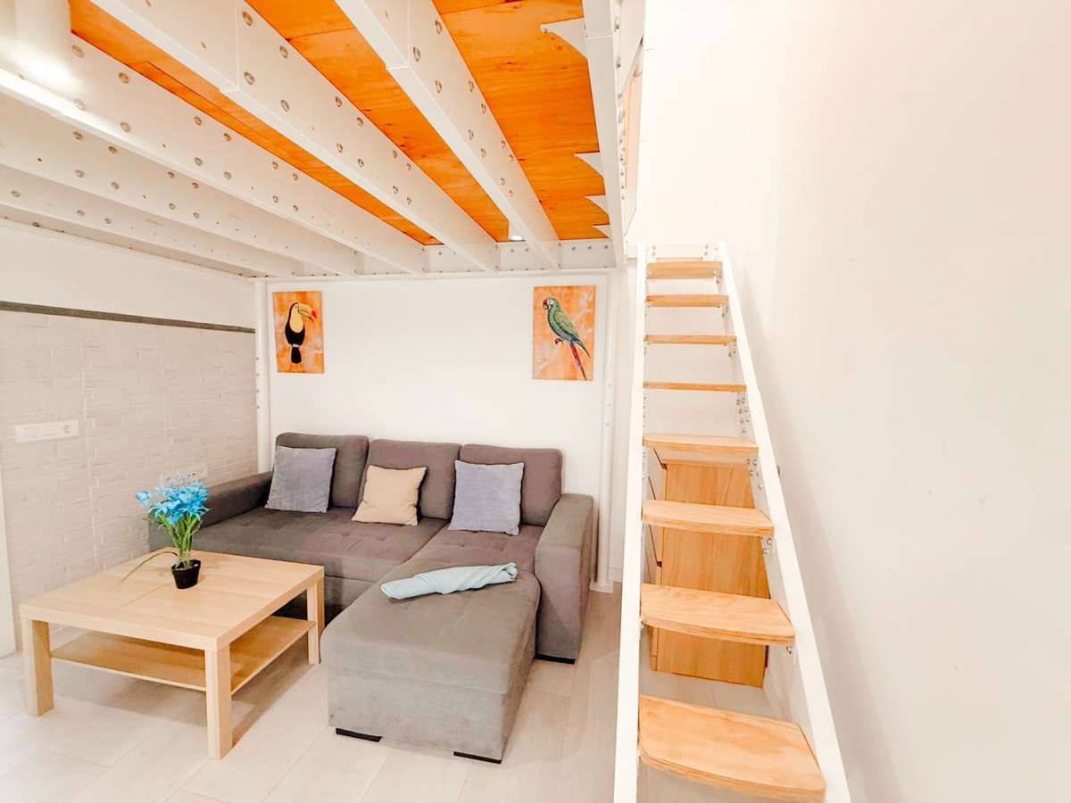 Modern loft in Pacifico by beBalmy beBalmy