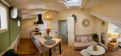Lovely attic in downtown Madrid by beBalmy, photo 7 of 13