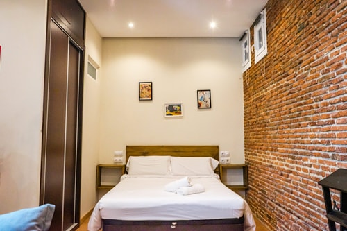 Cozy studio near Cuatro Caminos by beBalmy, photo 4 of 15