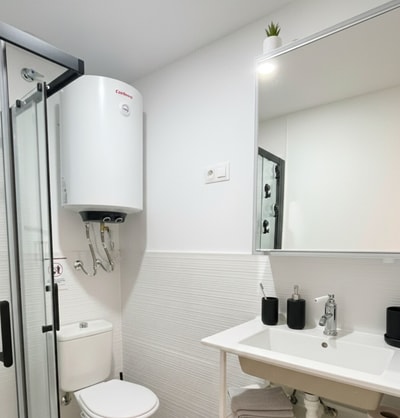 Cozy & Central Apartment with Pool in Torremolinos, photo 19 of 19