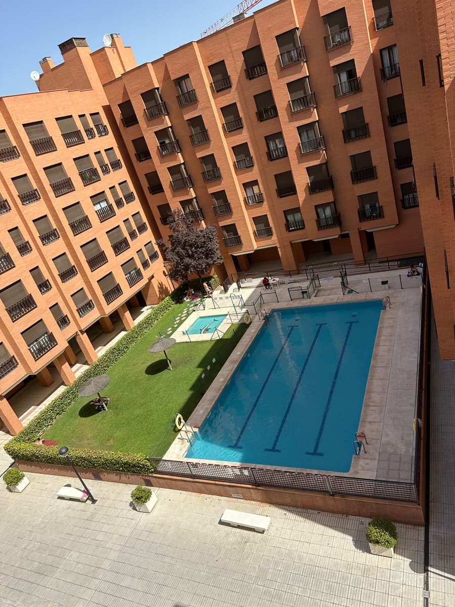 Spectacular apartment near the airport By BeBalmy 1 beBalmy