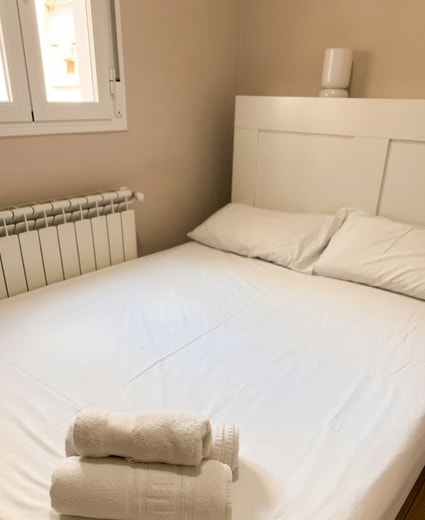 AL-93 (Madrid) Mur · Modern, spacious and bright apartment by beBalmy 23 beBalmy