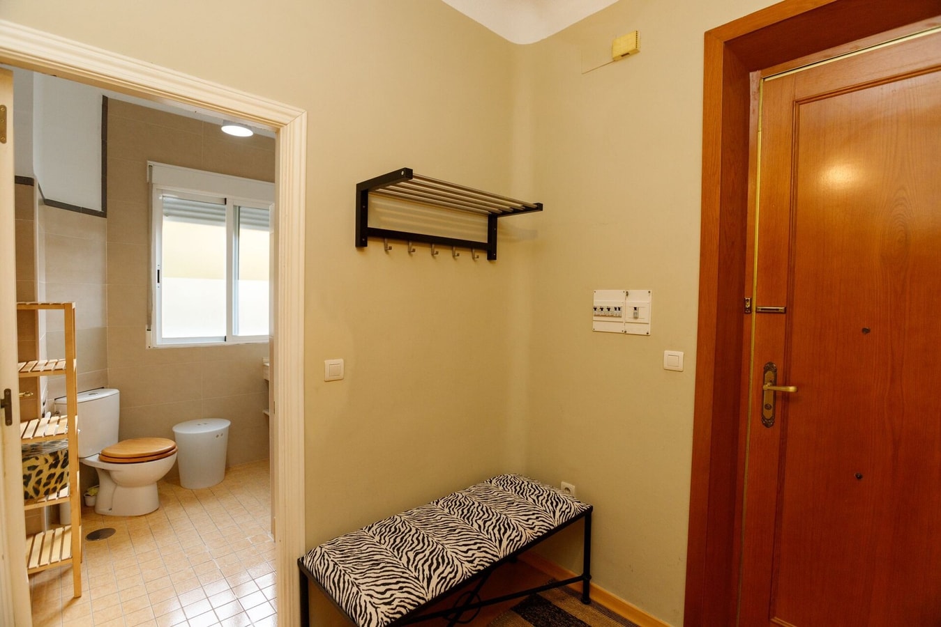 Elegant apartment in Granada by beBalmy 8 beBalmy