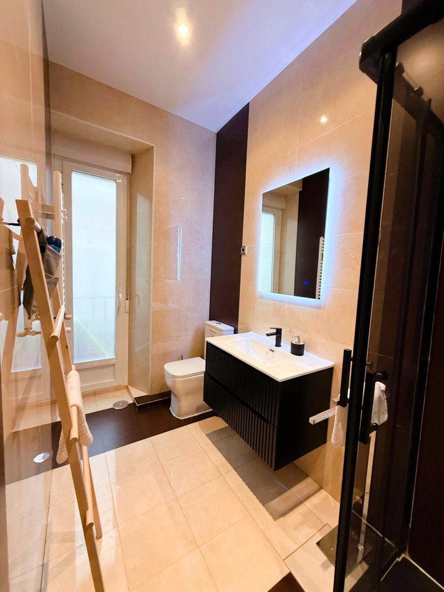 Spacious apartment in the center by beBalmy 14 beBalmy