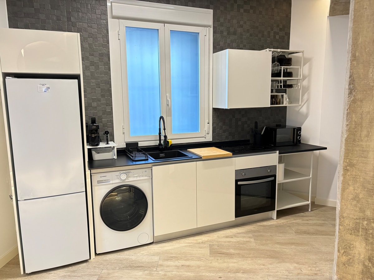 Cozy apartment in Madrid 15° de Mayo by beBalmy 6 beBalmy