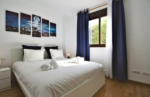 Apartment with a pool near the airport by beBalmy, photo 3 of 15