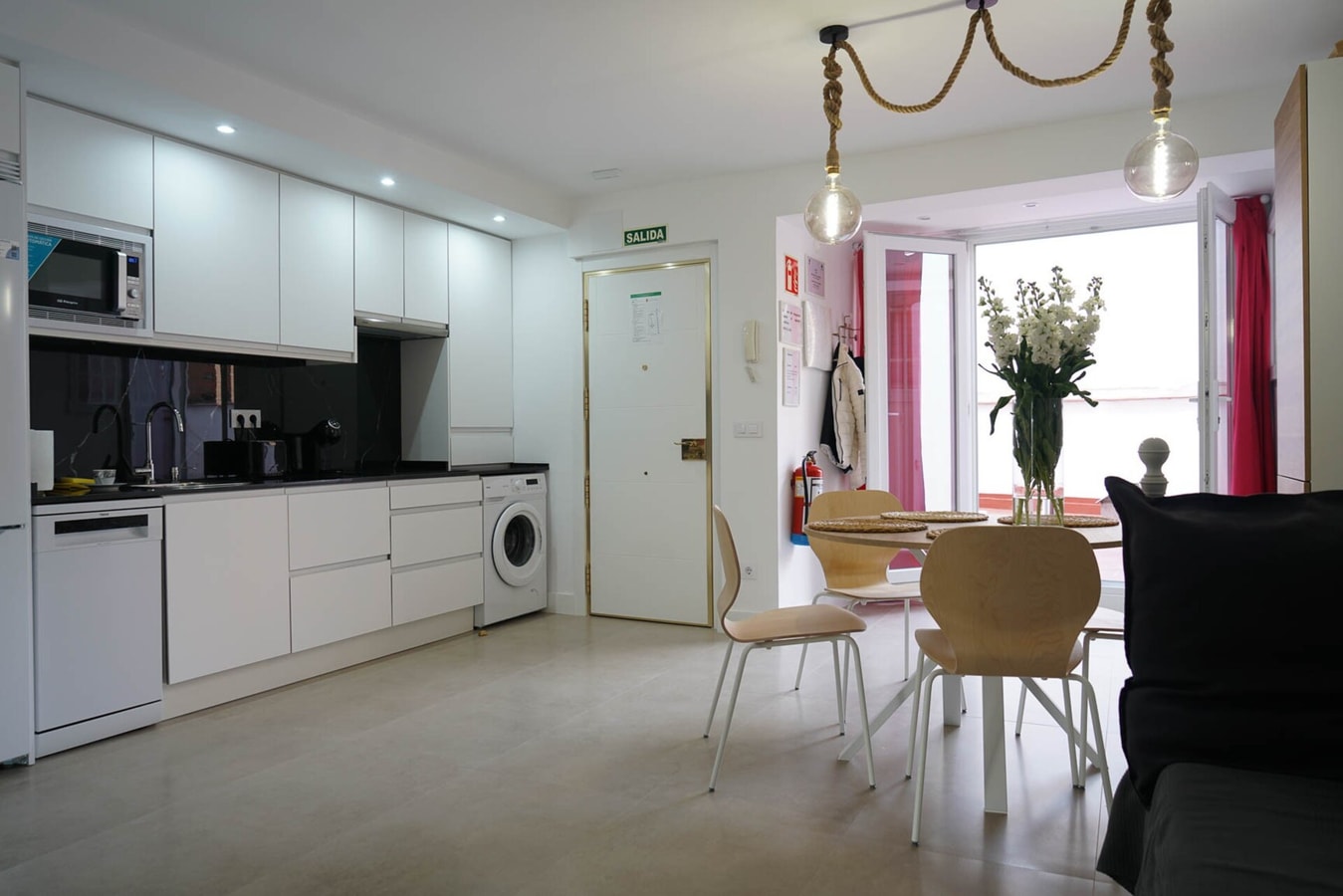 Cozy apartment in Vallecas by beBalmy 8 beBalmy
