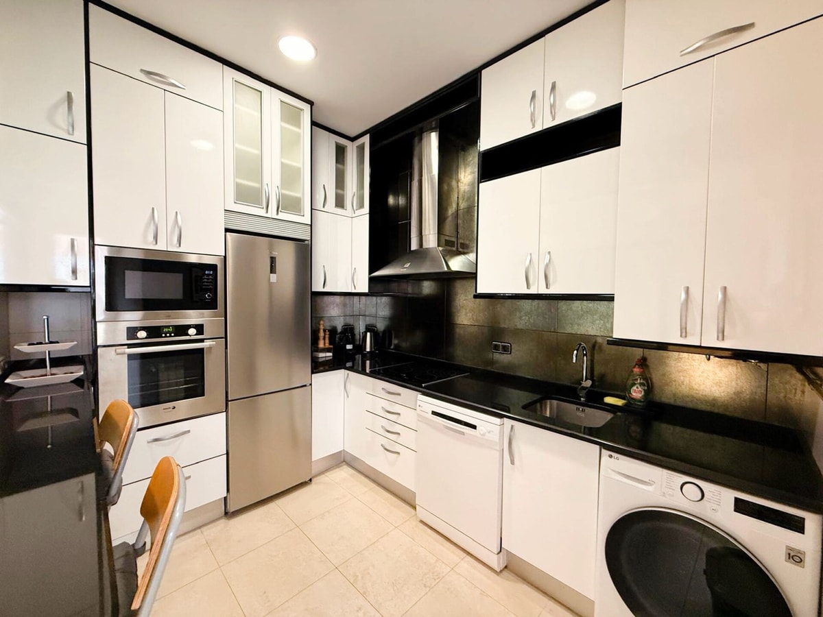 Spacious apartment in the center by beBalmy 7 beBalmy