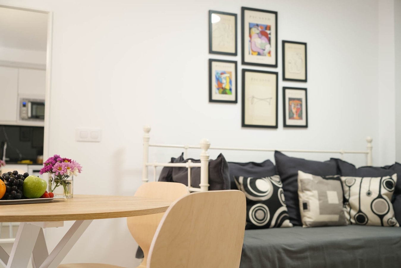 Cozy apartment in Vallecas by beBalmy 11 beBalmy