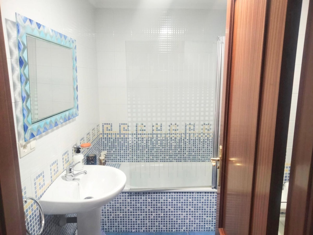 AL-152 (Avilés) Pico agudo · Comfortable apartment with pool by beBalmy 11 beBalmy