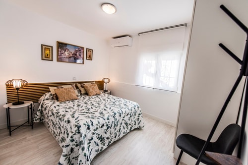 Lovely apartment in Barajas by beBalmy, photo 4 of 35