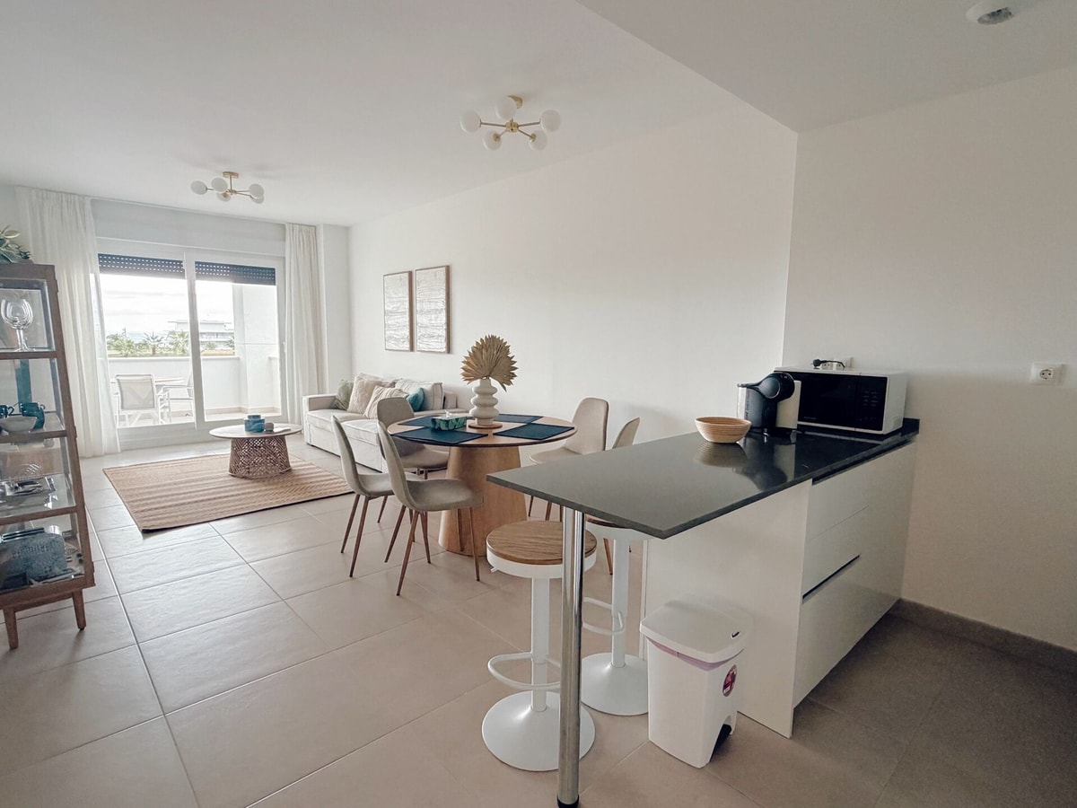 Elegant apartment with pool and parking by beBalmy 5 beBalmy