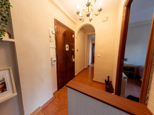 Large apartment near Convention Center by beBalmy, photo 8 of 15