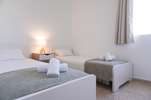 Bright apartment in Villajoyosa, photo 2 of 29