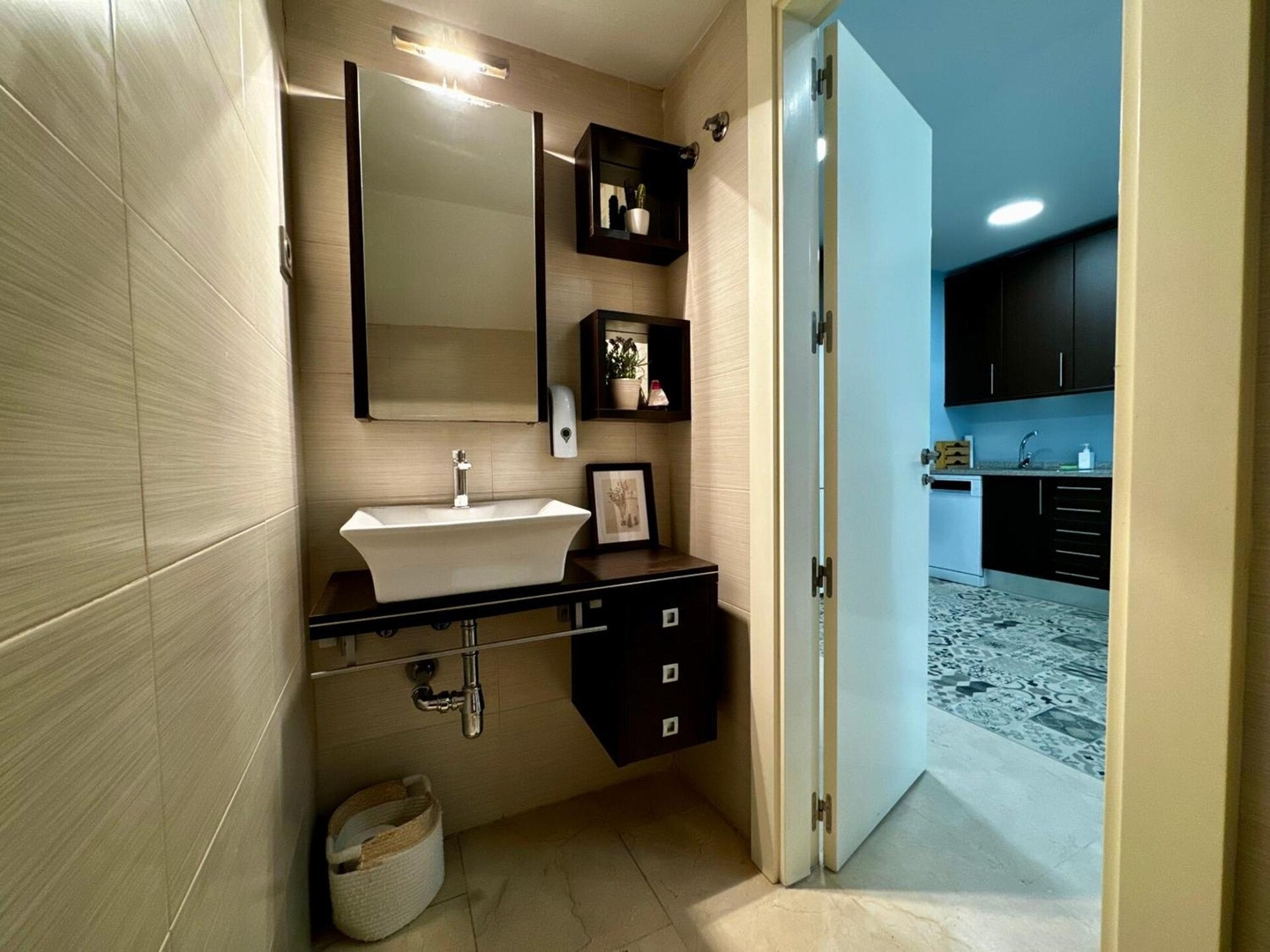 Loft Oasis with parking by beBalmy 4 beBalmy