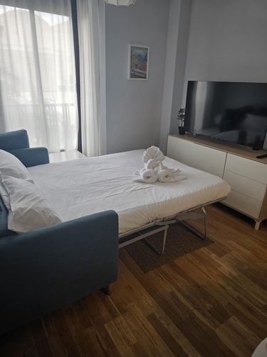 Airport Madrid Plenilunio Suites Green by beBalmy, photo 13 of 18