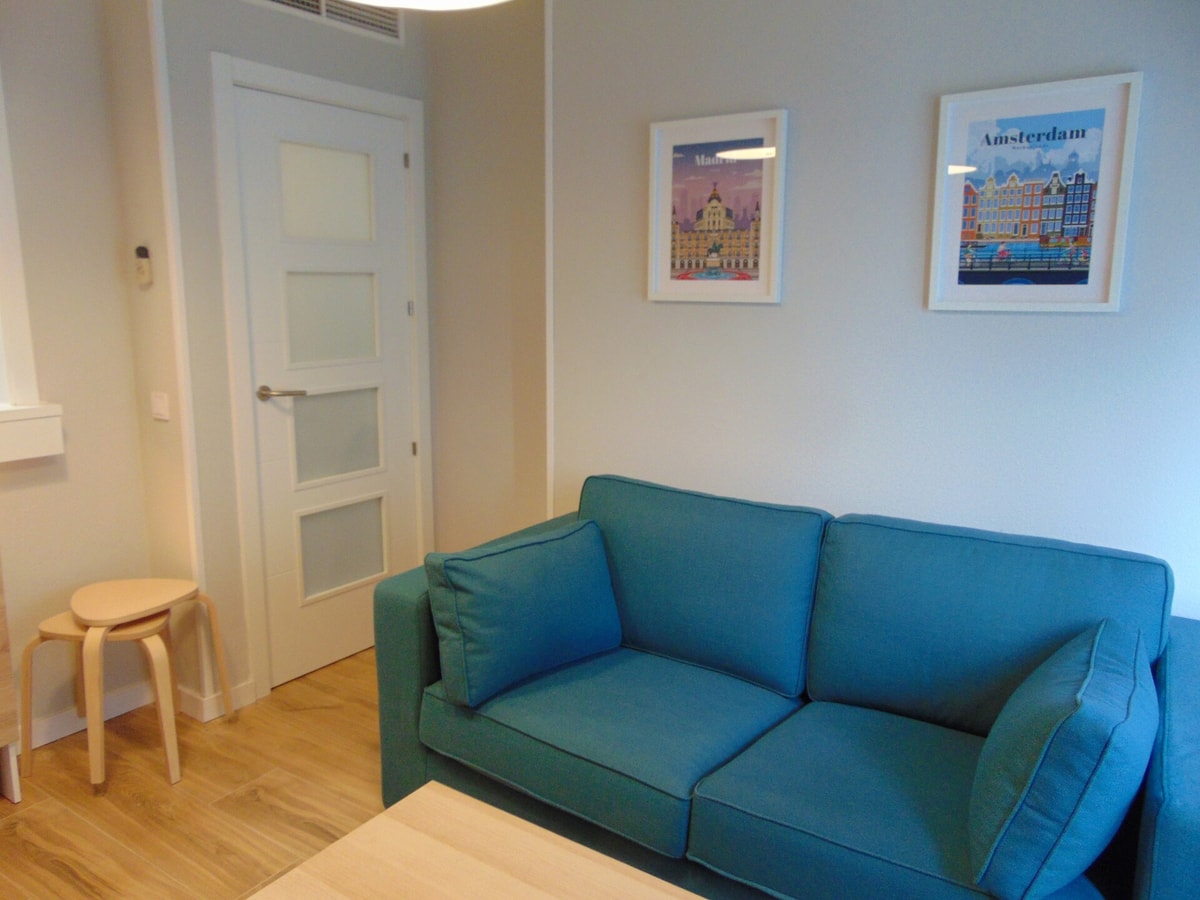 Airport Plenilunio suites blue by beBalmy 2 beBalmy