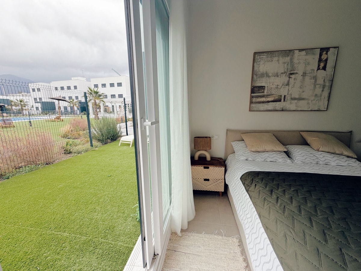 Elegant apartment with pool and parking by beBalmy 22 beBalmy