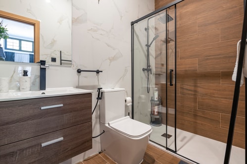 Elegant loft close to the airport by beBalmy, photo 5 of 5
