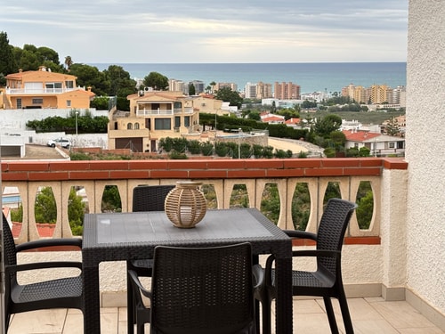 Peñíscola: Cozy Apartment with Castle Views, photo 1 of 35