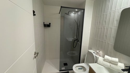 Bright apartment in Madrid with parking and pool, photo 10 of 14