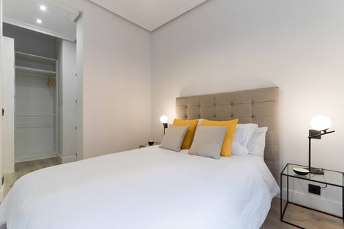 Light & design in Malasaña | Brand-new apto Madrid, photo 8 of 36
