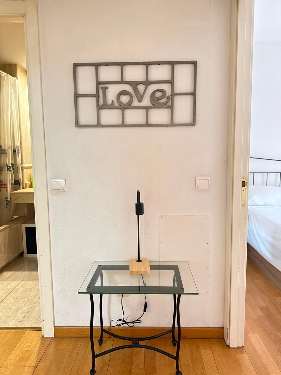 Centrally Located Apartment with Pool near IFEMA 11 beBalmy