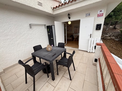 Peñíscola: Cozy Apartment with Castle Views, photo 25 of 35