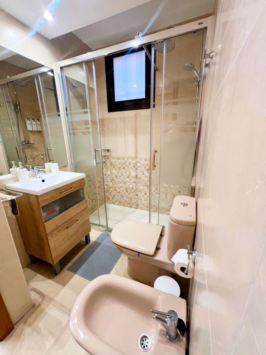 Spectacular apartment near the airport By BeBalmy 9 beBalmy