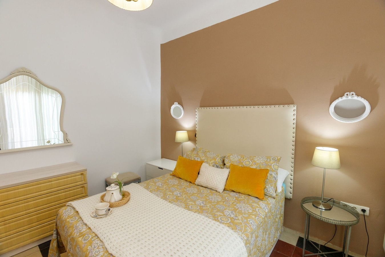 Elegant apartment in Granada by beBalmy 12 beBalmy