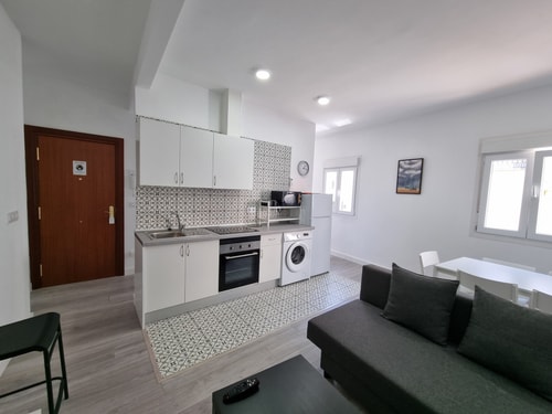 Art Apartment in Toledo by beBalmy, photo 1 of 19