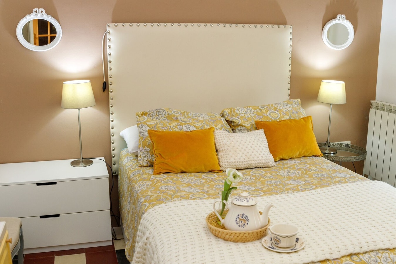 Elegant apartment in Granada by beBalmy beBalmy